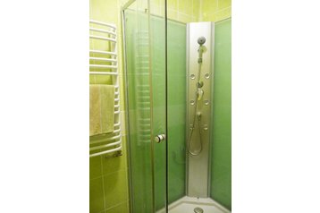 Eslovaquia Chata Kriváň, Exterior